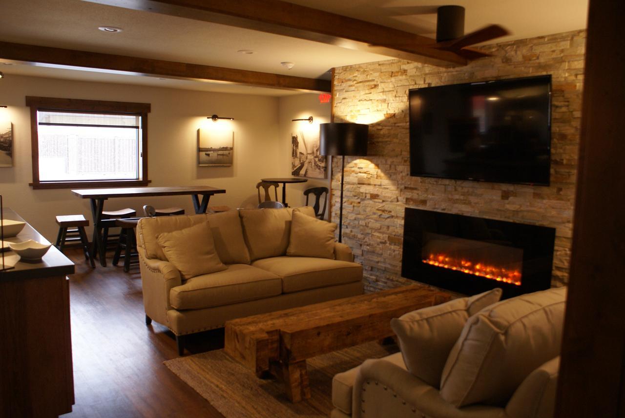 Boarders Inn & Suites By Cobblestone Hotels - Syracuse Eksteriør billede