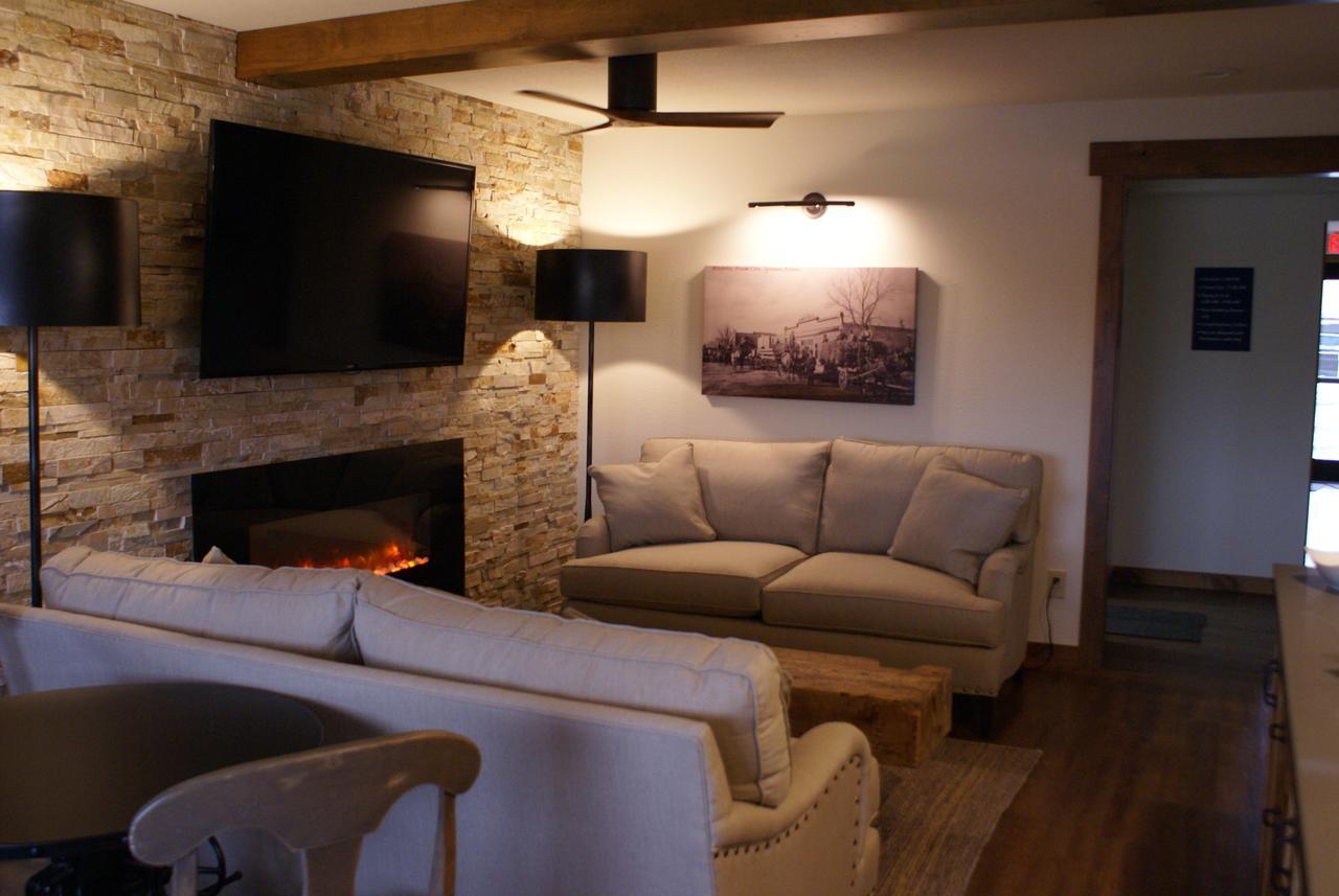Boarders Inn & Suites By Cobblestone Hotels - Syracuse Eksteriør billede