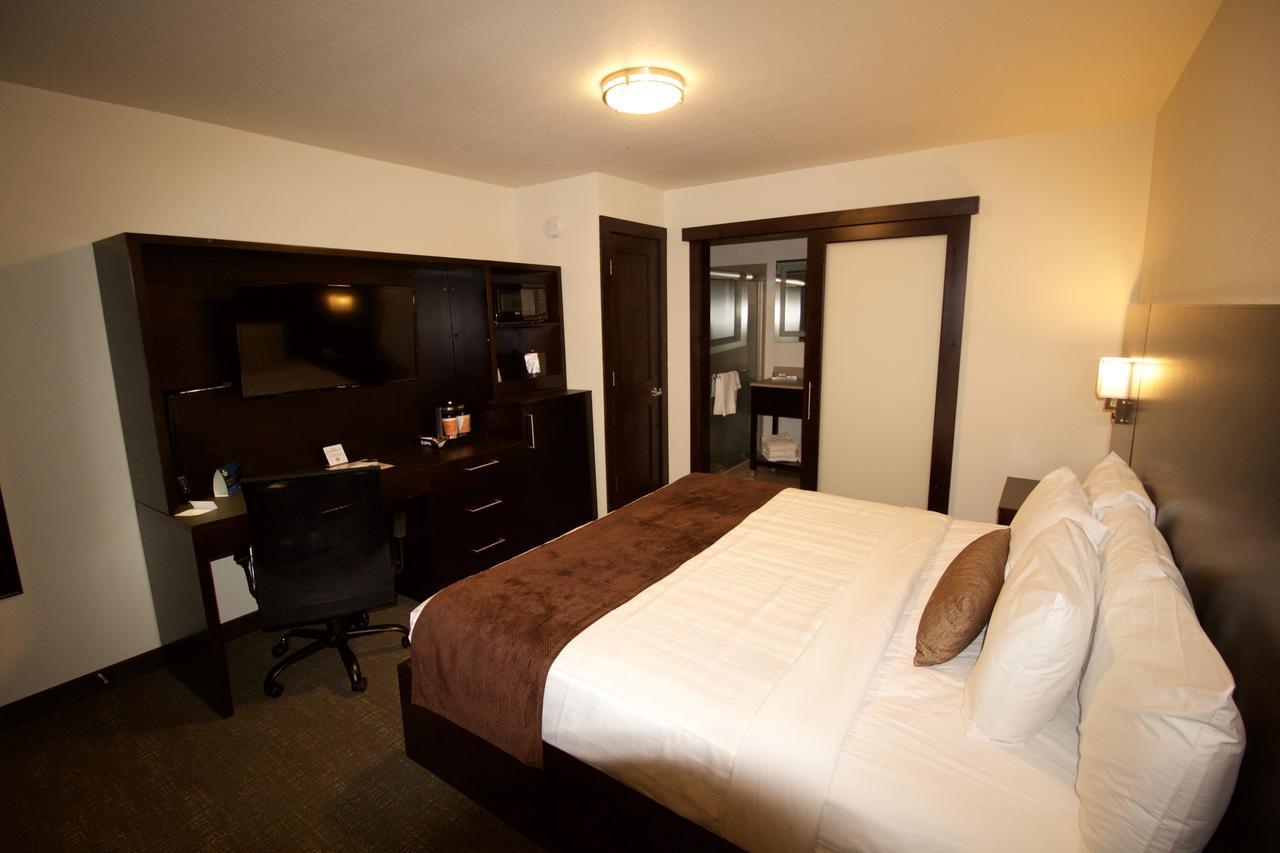 Boarders Inn & Suites By Cobblestone Hotels - Syracuse Eksteriør billede